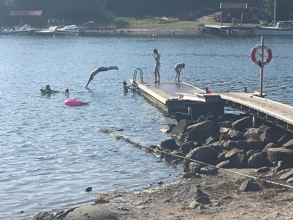 Fagerbacka Torp. Soet Stuga Naera Havet Lysekil Exterior photo